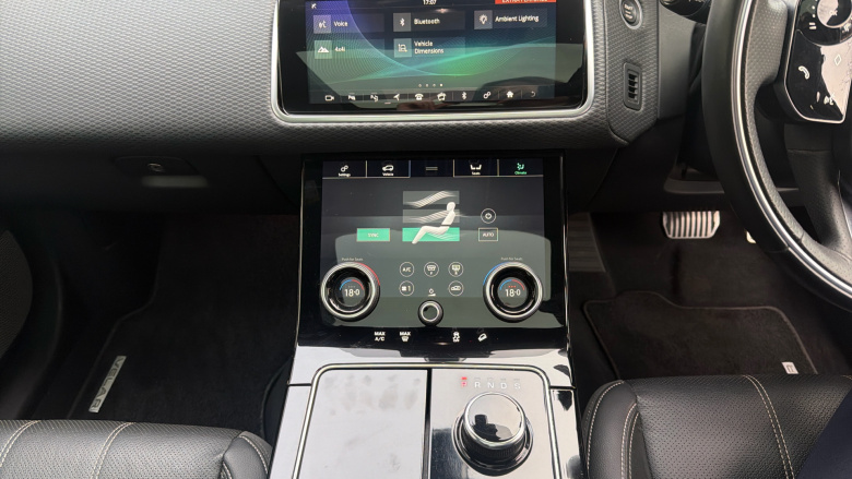 Land Rover Range Rover Velar 2.0 P300 R-Dynamic SE 5dr Auto Petrol Estate